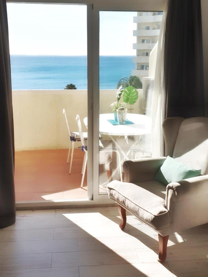 בנאלמדנה El Estudio De La Playa Benalbeach Holidays Deluxe מראה חיצוני תמונה