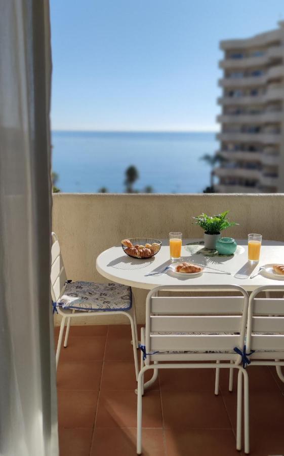 בנאלמדנה El Estudio De La Playa Benalbeach Holidays Deluxe מראה חיצוני תמונה