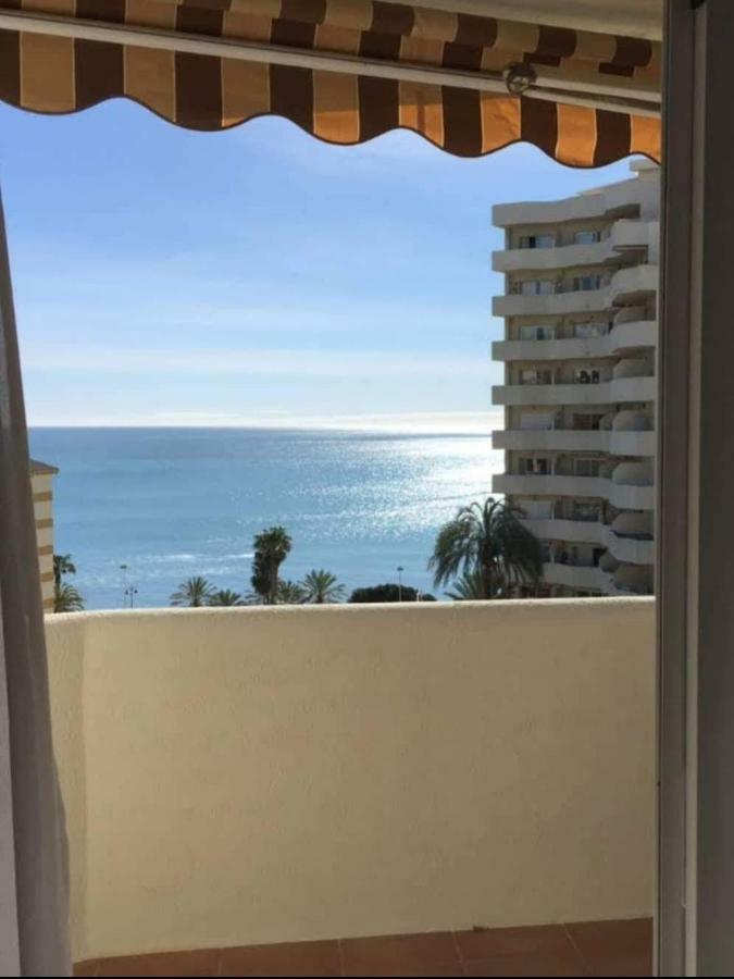 בנאלמדנה El Estudio De La Playa Benalbeach Holidays Deluxe מראה חיצוני תמונה